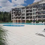 Gardens Complex Seahome 21 Balchik